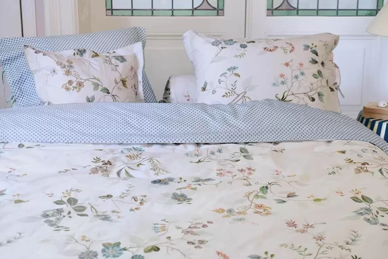 Hot Duvet Cover Kawai Flower Duvet Covers