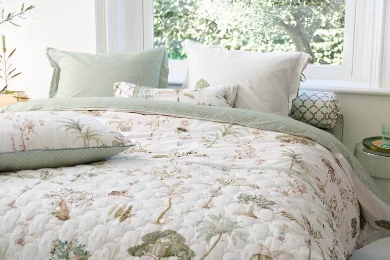 Clearance Quilt Giardini Di Frutta White Plaids/Quilts