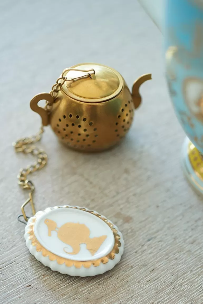 Shop Royal White Tea Infuser Medaillon Tea Infusers